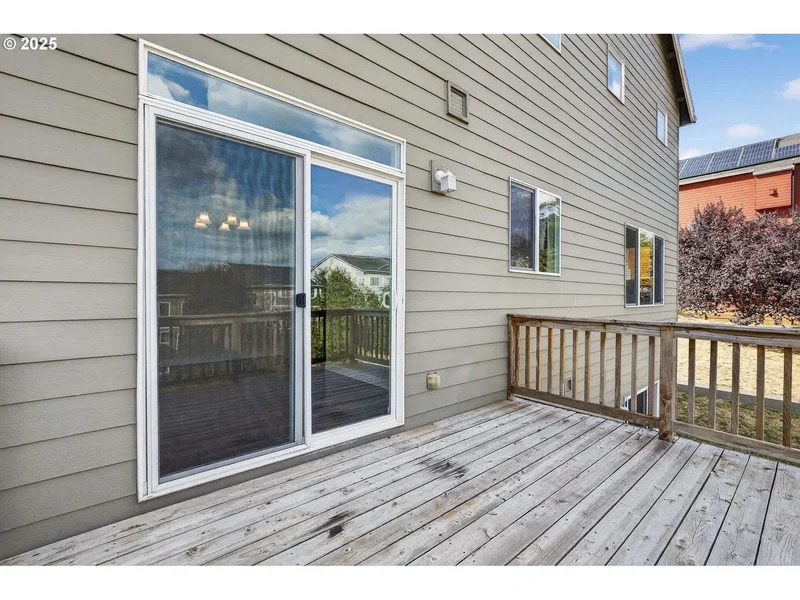 12818 SE Meadehill Ave, HappyValley, OR 97086, Happy Valley, Oregon, United States. - Photo 22