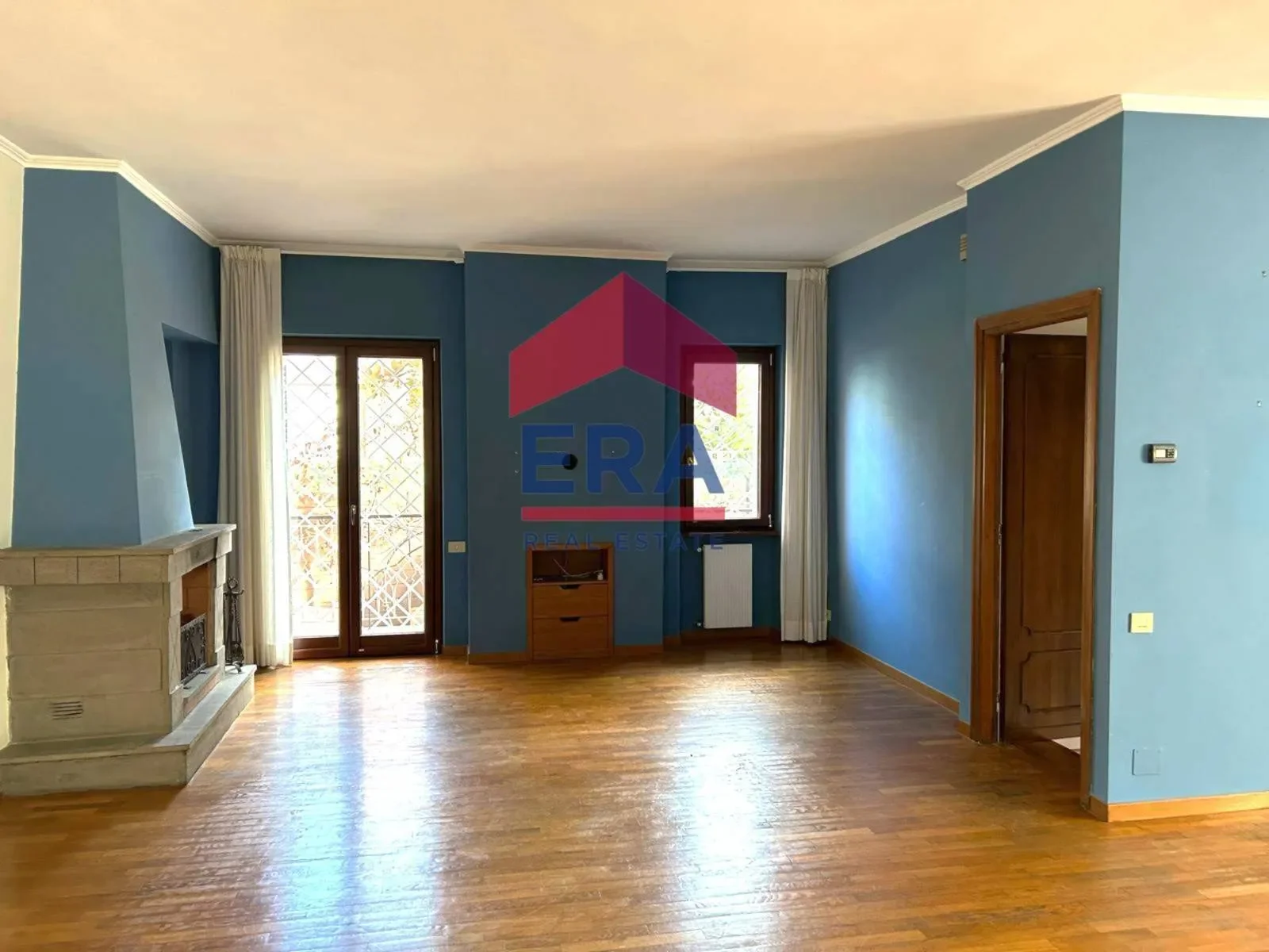 Gallery photo 5