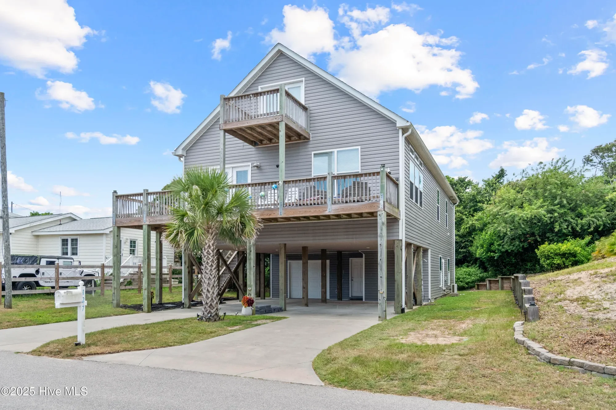127 Eastview Drive, Emerald Isle, North Carolina, United States. - Photo 4