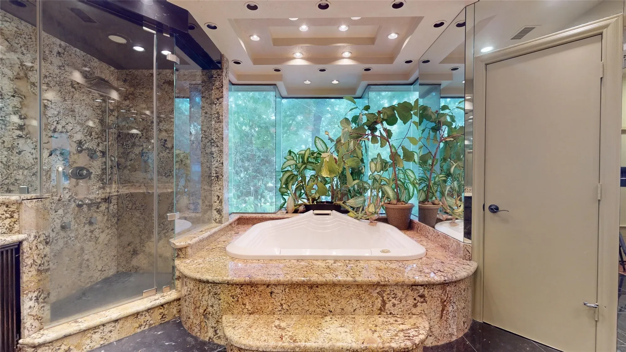 24 Autumn Crescent, The Woodlands, TX 77381, The Woodlands, Texas, United States. - Photo 16