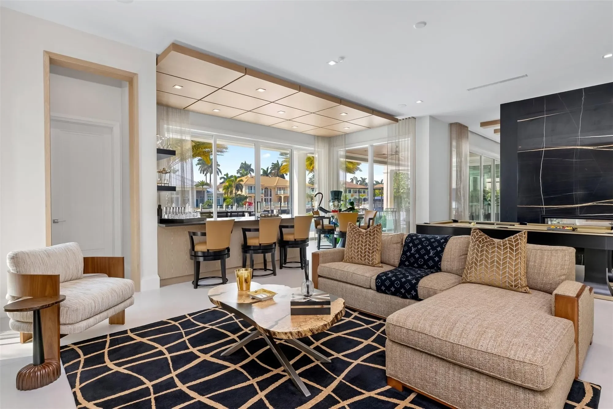 2520 Del Lago Dr, Fort Lauderdale, Florida, United States. - Photo 49