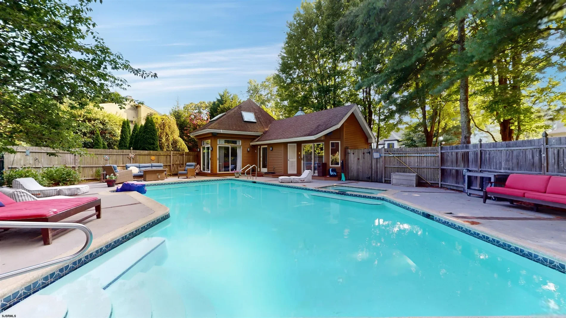 Property photo 12