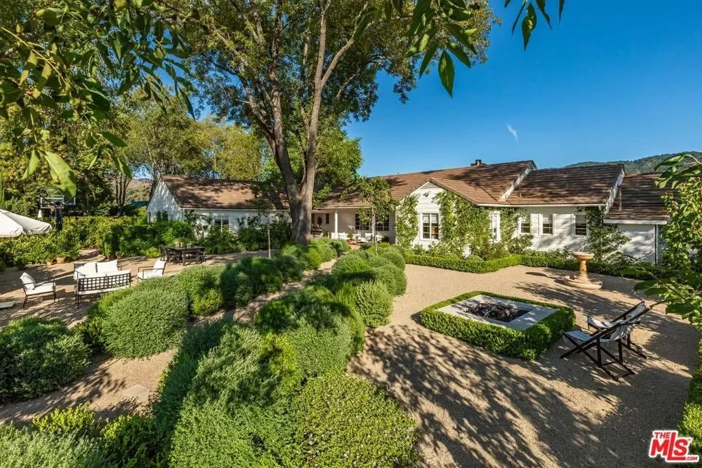 Ojai, California, United States. - Photo 26