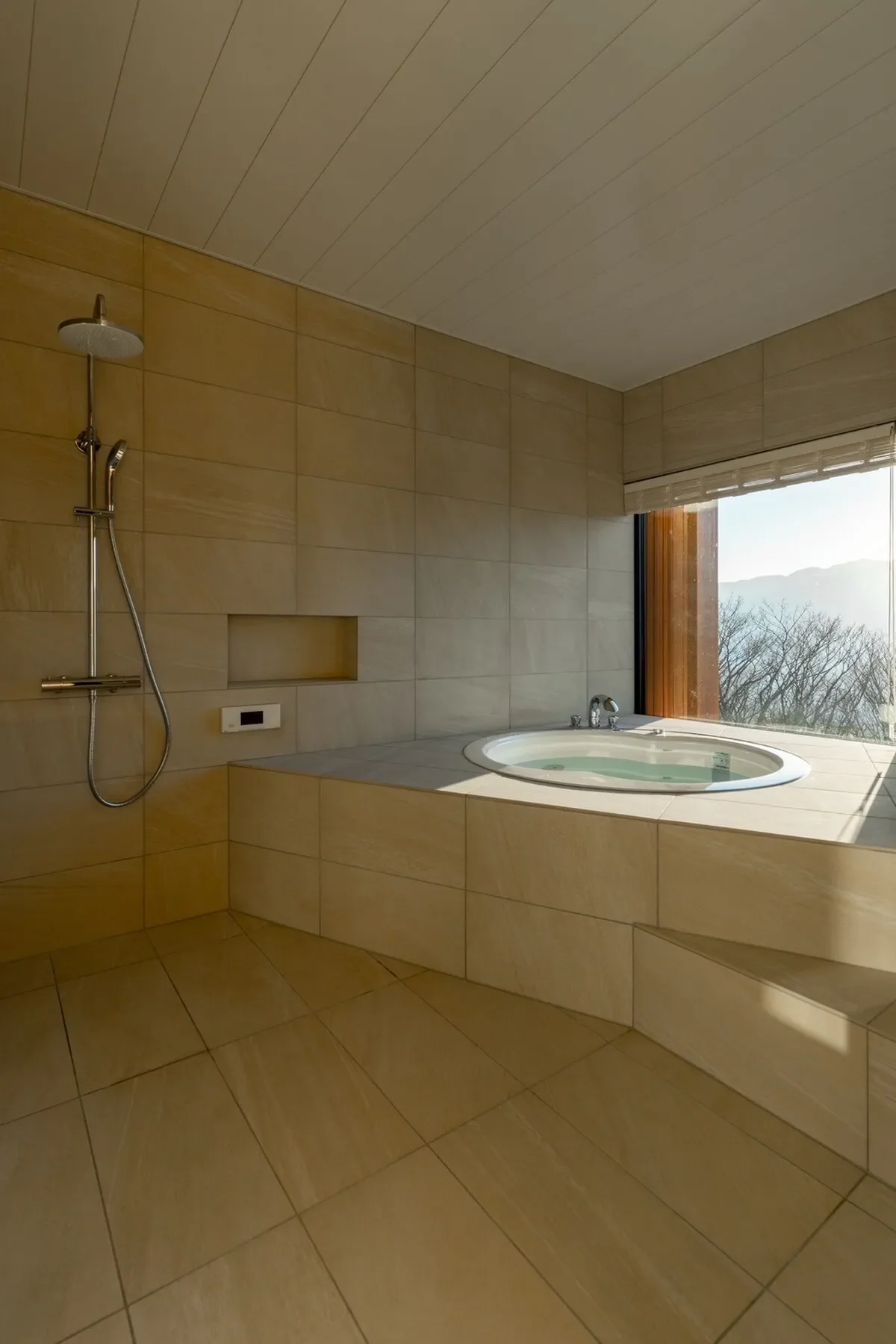 Gallery photo 6