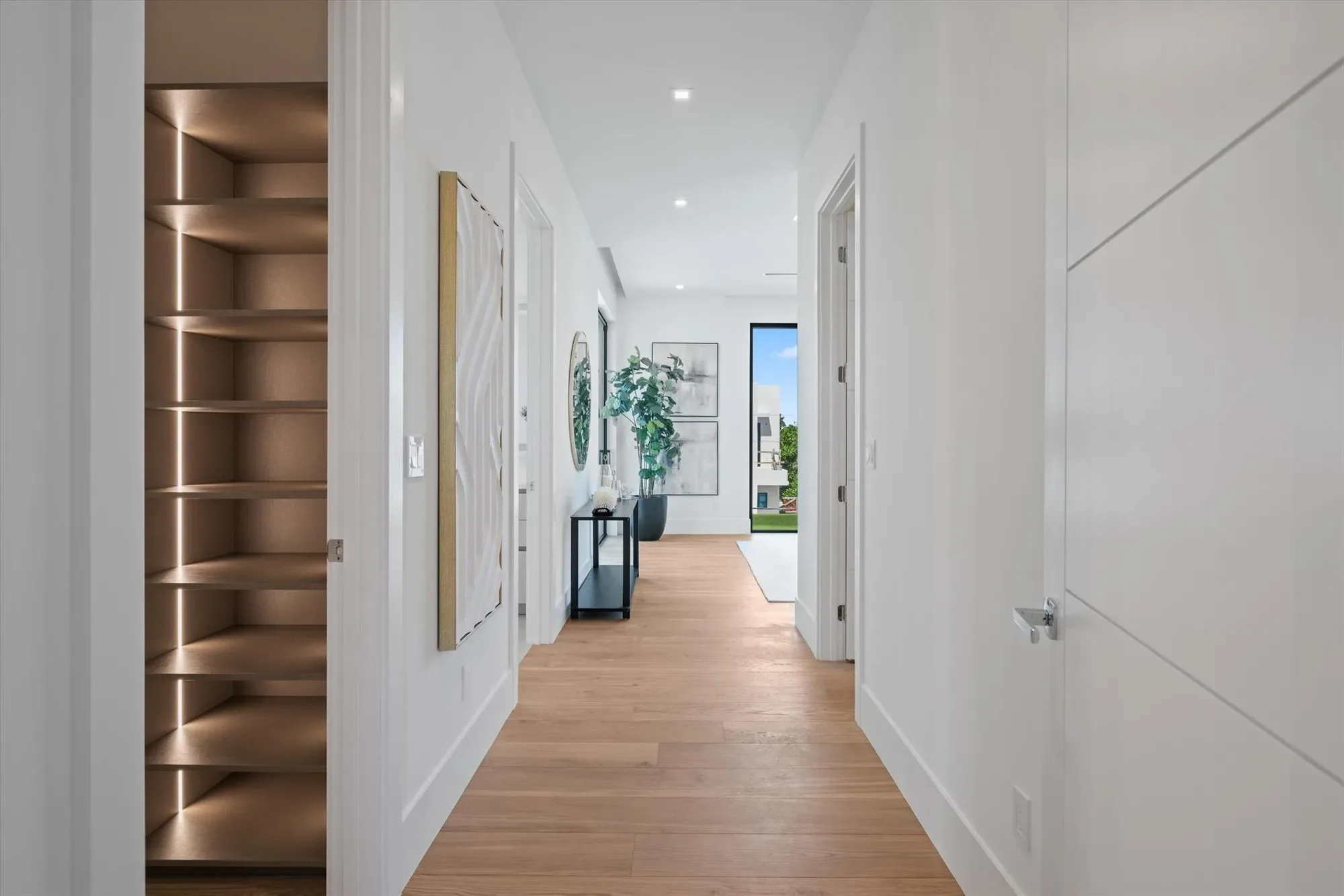 335 NE 5th Street, Boca Raton, Florida, United States. - Photo 19