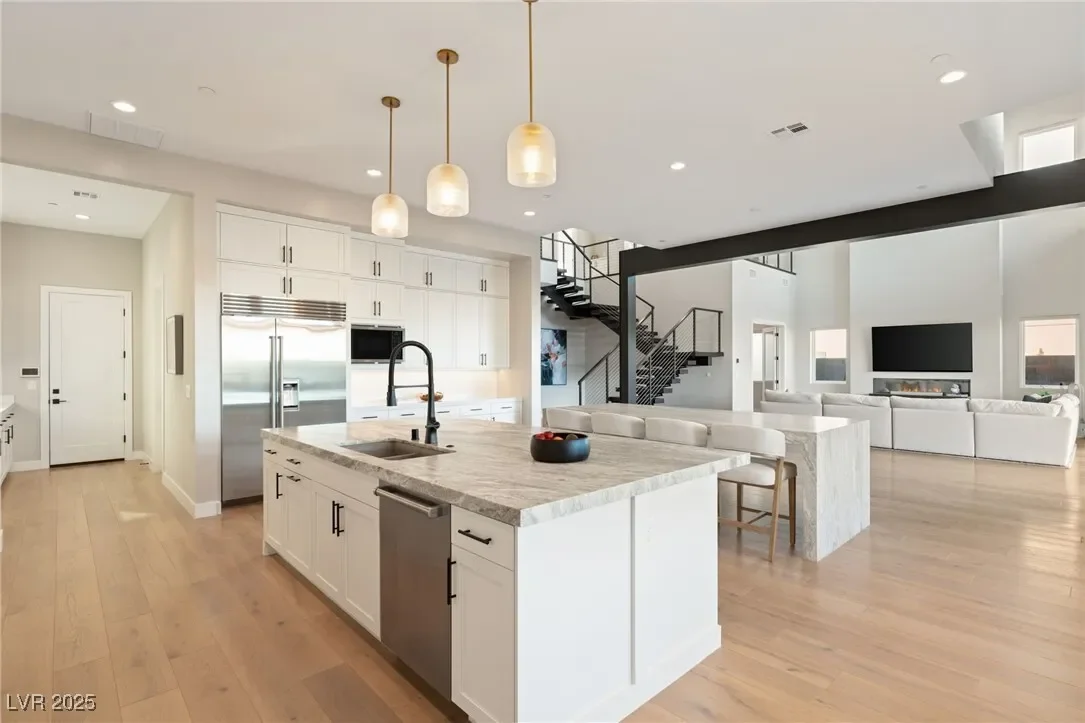 4822 Shady Ridge Drive, Las Vegas, Nevada, United States. - Photo 5