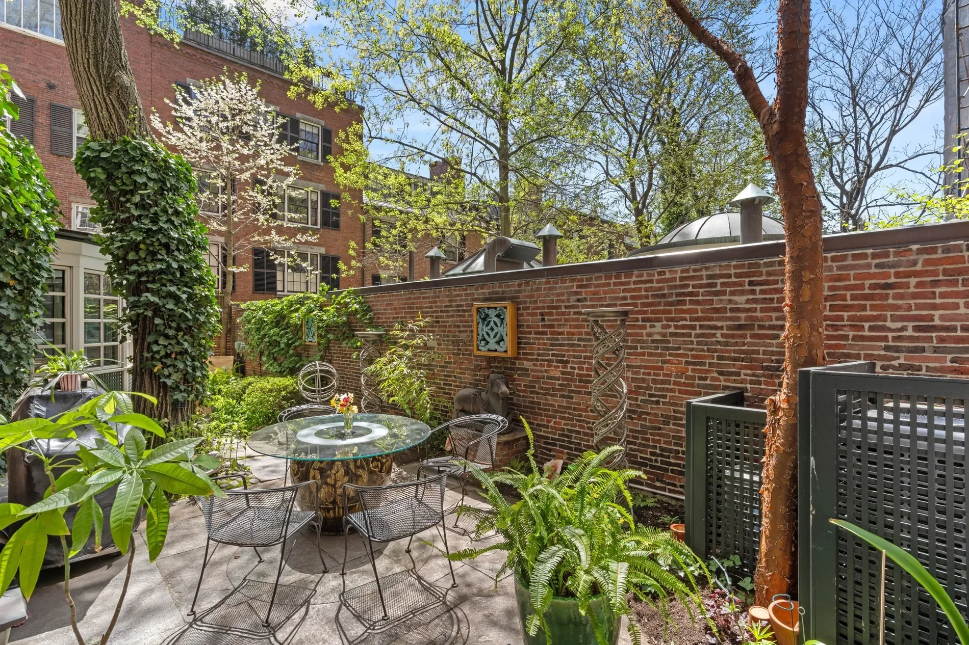 90 Mount Vernon St, Boston, MA 02108, Boston, Massachusetts, United States. - Photo 8
