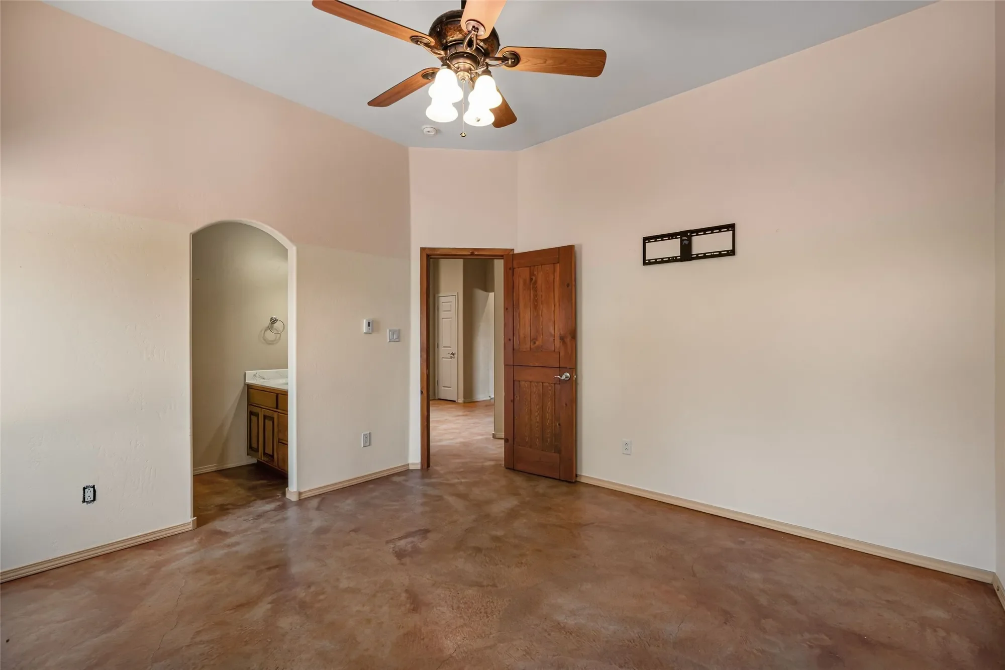 Gallery photo 12