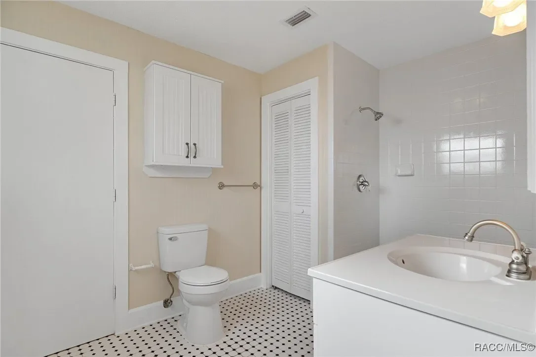 5419 E Stage Coach Trail, Floral City, FL 34436, Floral City, Florida, United States. - Photo 38