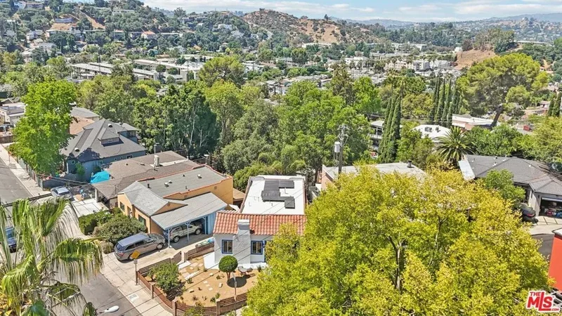 4879 Hartwick Street, Los Angeles, California, United States. - Photo 40
