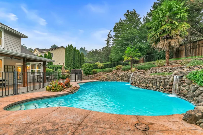 4106 Hidden Valley Court , Medford, OR 97504, Medford, Oregon, United States. - Photo 44