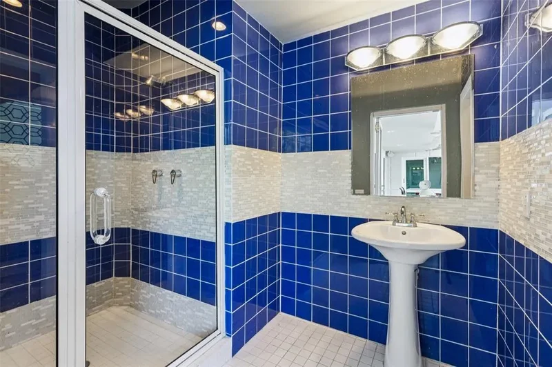 817 N Shore Drive, Lewisville, Texas, United States. - Photo 27