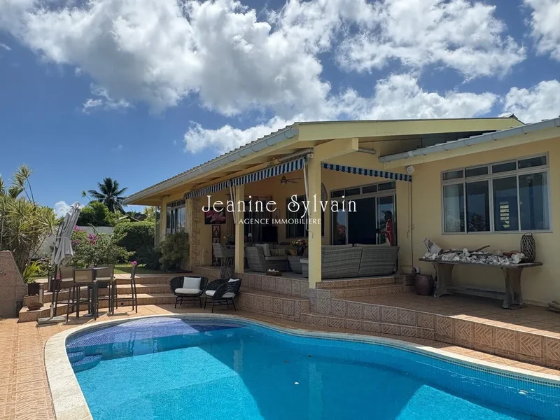 Mahina House