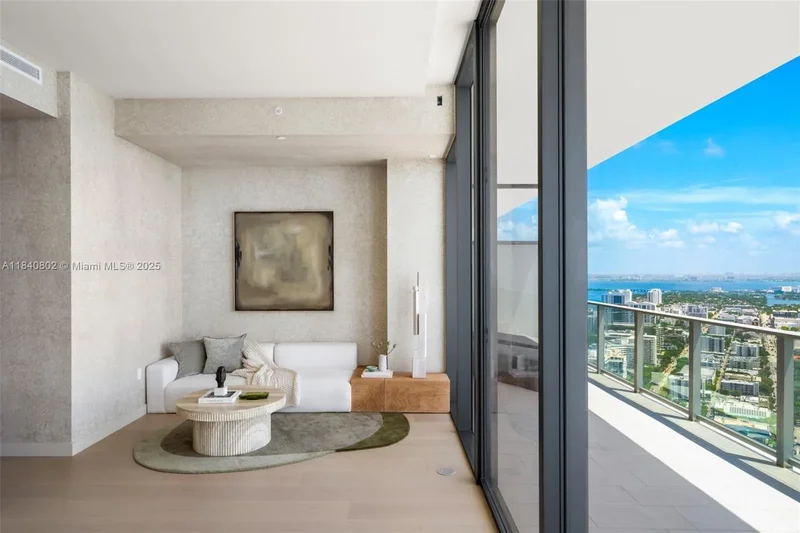 501 West Ave, Miami Beach, Florida, United States. - Photo 77