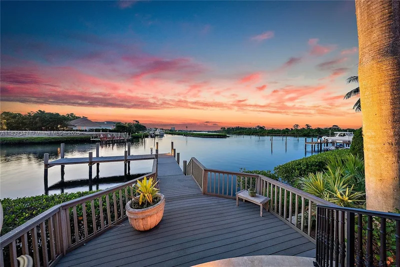 209 Commodore Dr, Jupiter, Florida, United States. - Photo 62