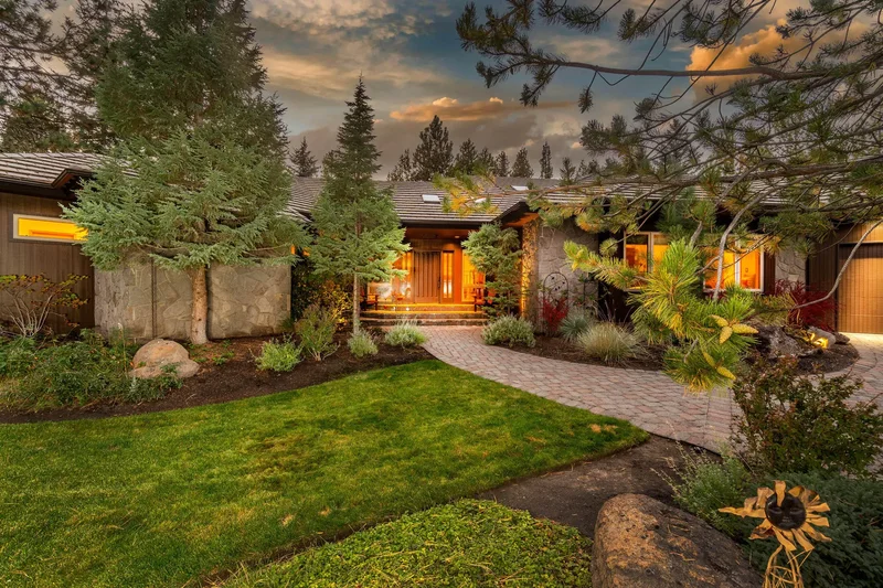 3237 NW Kidd, Bend, OR, 97703, USA, Bend, Oregon, United States. - Photo 31