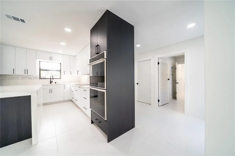 18101 NW 19th Ave, Miami Gardens, Florida, United States. - Photo 40