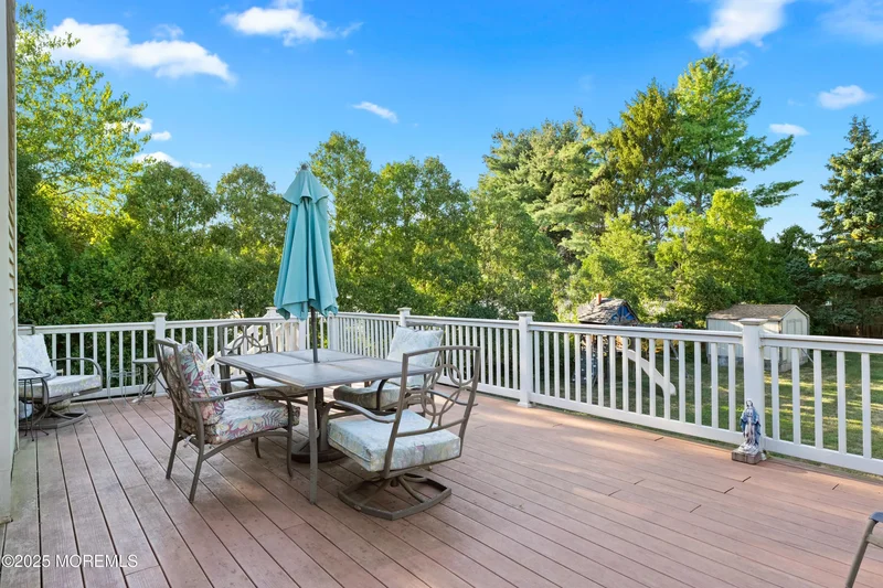 39 Homestead Circle, Marlboro, NJ 07746, Marlboro Township, New Jersey, United States. - Photo 12