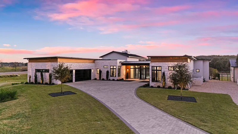420 Waters Edge Cove , Dripping Springs, TX 78620, Dripping Springs, Texas, United States. - Photo 30