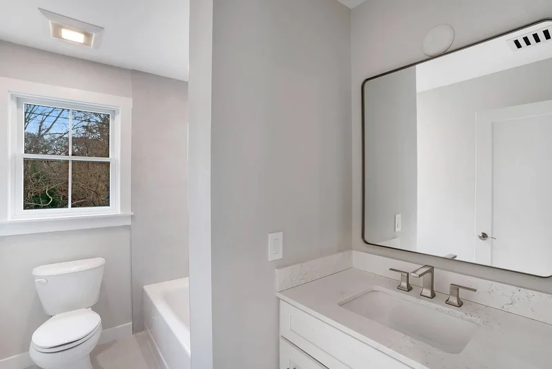 Fanning Avenue, Hampton Bays, New York, United States. - Photo 22