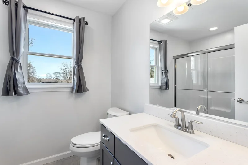15A/15 & 13 S Menantic Road , Shelter Island Heights, NY 11964, Shelter Island, New York, United States. - Photo 29