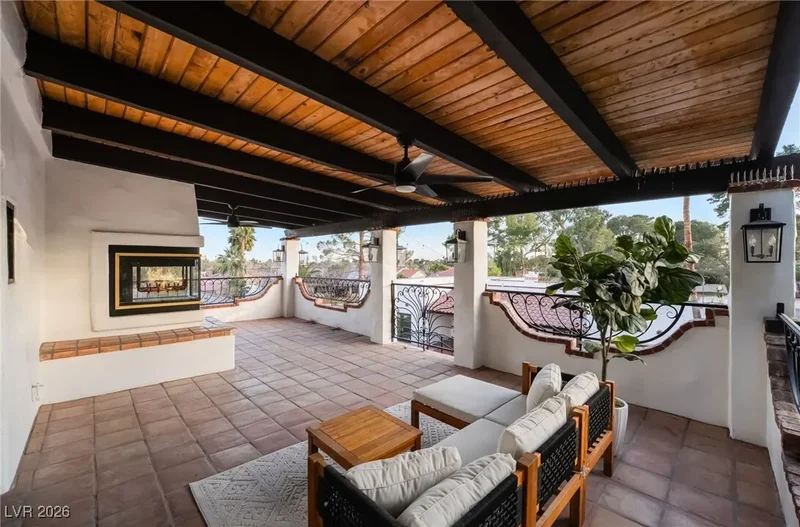 6465 Edna Avenue, Las Vegas, Nevada, United States. - Photo 74