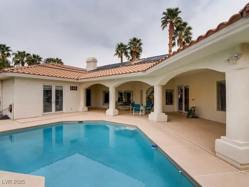 2161 Alexa Breanne Court, Las Vegas, NV 89117, Las Vegas, Nevada, United States. - Photo 2