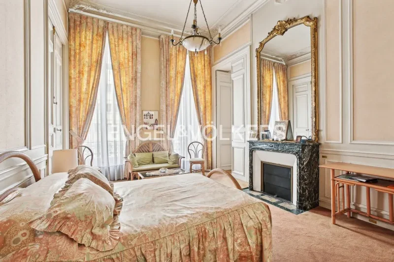 Luxury apartment - Parc Monceau