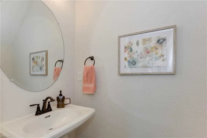 1229 Waters Road, Chesapeake, Virginia, United States. - Photo 29