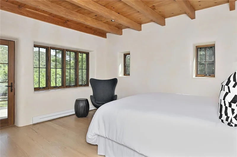 1678 & 1682 Cerro Gordo Road, Santa Fe, NM 87501, Santa Fe, New Mexico, United States. - Photo 44