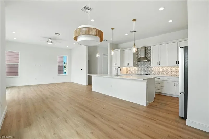 134 Fairweather LN, Fort Myers Beach, Florida, United States. - Photo 44