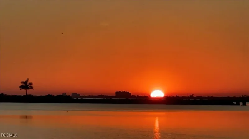 4885 E Riverside Drive, Fort Myers, FL 33905, Fort Myers, FL, United States. - Photo 35