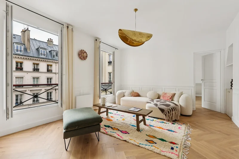 Paris 9th – Folies Bergère. Stunning 115 Sqm Family Apartment Renovated By An A…