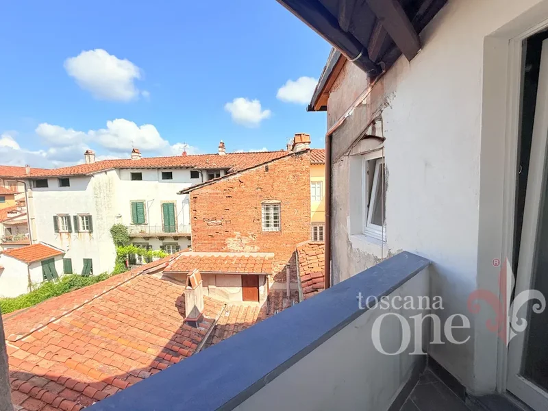 Via Burlamacchi, Toscana, Lucca, Tuscany, Italy. - Photo 4