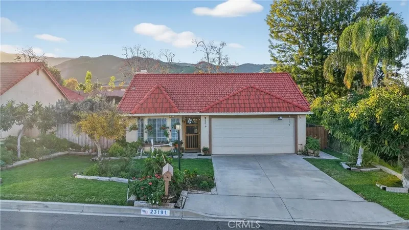 4 Bedrooms Single Family Detached