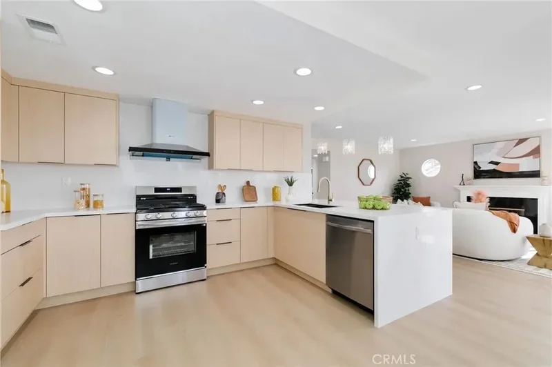 1941 N Onyx, Walnut, California, United States. - Photo 8