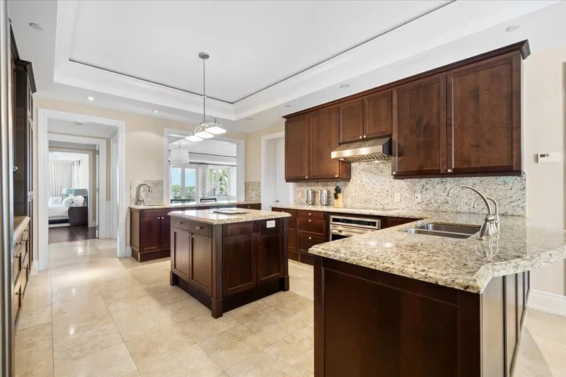 OCEAN CLUB RESIDENCES D204, Nassau, New Providence, The Bahamas. - Photo 18