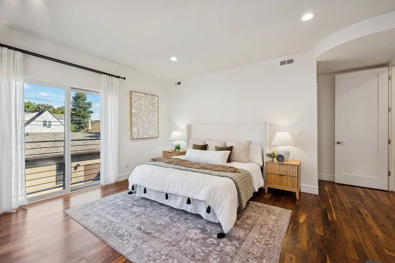 1050 S Corona Street , Denver, CO 80209, Denver, Colorado, United States. - Photo 39