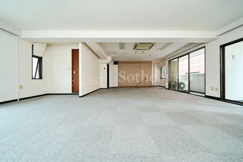 Chiyoda-ku, 13, Chiyoda City, Tokyo, Japan. - Photo 6
