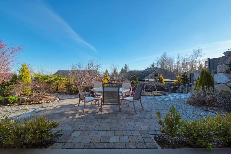 6263 Apollo Road, Sechelt, BC V7Z 0N7, Sechelt, British Columbia, Canada. - Photo 10