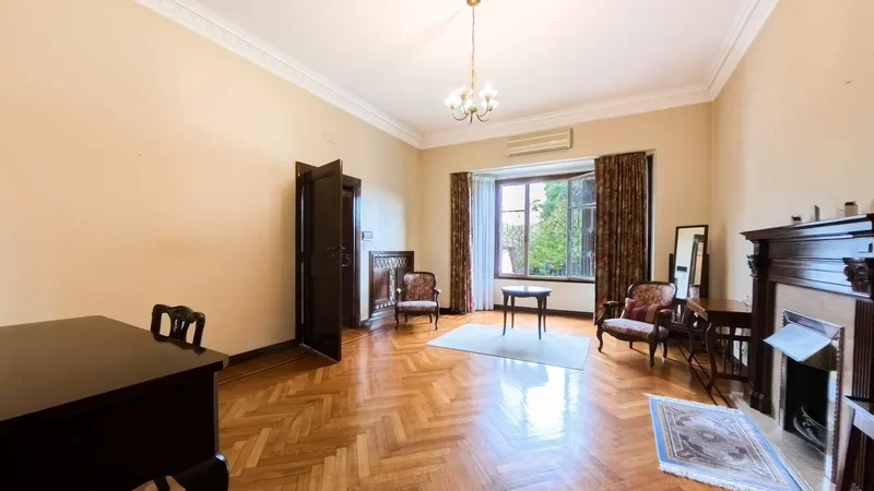 Exclusive and Sophisticated Residence in Olivos, Buenos Aires, B 1636, Olivos, Buenos Aires Province, Argentina. - Photo 16
