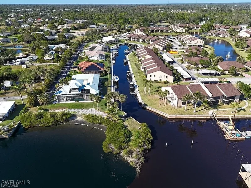 15472 Nelsons Walk Court, North Fort Myers, Florida, United States. - Photo 5