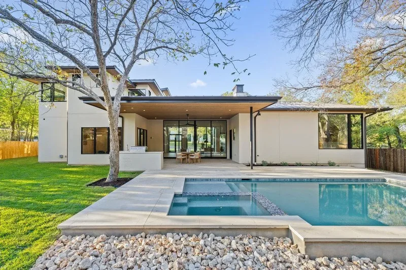 607 Westbrook DR, Austin, Texas, United States. - Photo 4