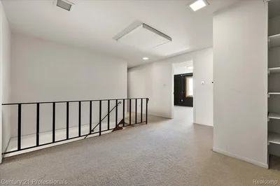 Thumbnail 21