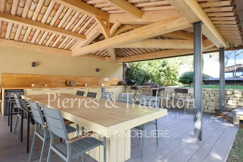 Apt, Provence-Alpes-Côte d'Azur, France. - Photo 8