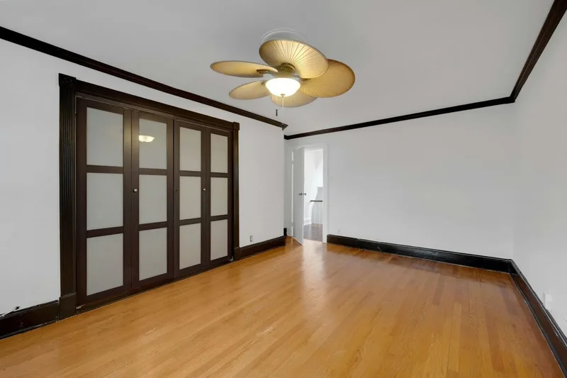 3014 Baisley Avenue, New York, New York, United States. - Photo 32