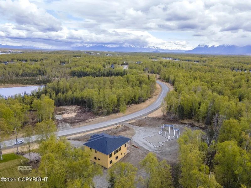 1690 W Valley Ridge Drive, Wasilla, AK 99654, Wasilla, Alaska, United States. - Photo 53