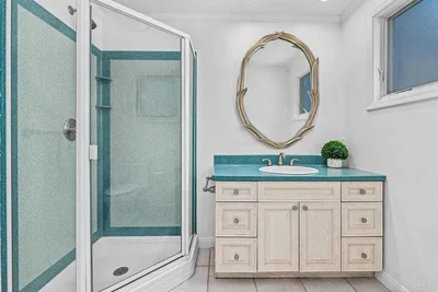 Thumbnail 26