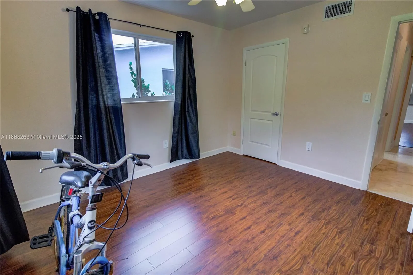1210 NE 83rd St, Miami, Florida, United States. - Photo 17