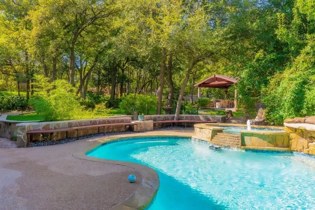 3205 High Point Drive, Lewisville, Texas, United States. - Photo 35